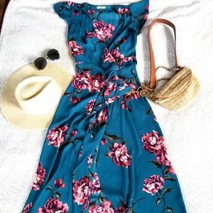 Soprano floral wrap dress
